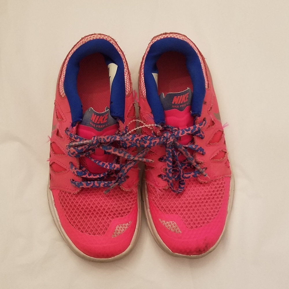 🏷Nike Free 5.0 Sneakers